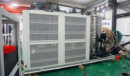 應用工業(yè)冷水機時有哪些安全規(guī)定要遵守？